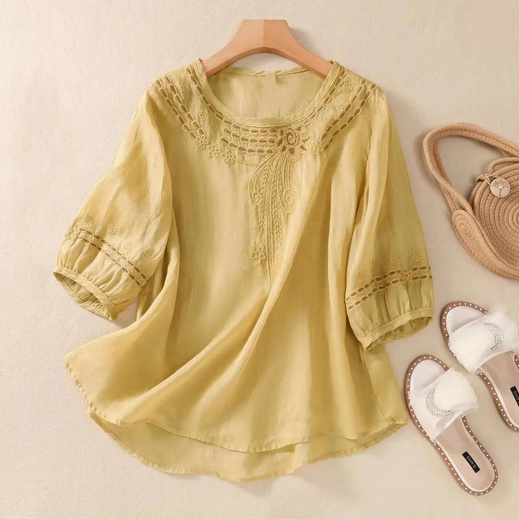 Women's Summer Temperament Loose Seven Sleeve Tops Literary Vintage Cotton and Linen Embroidery Shirt