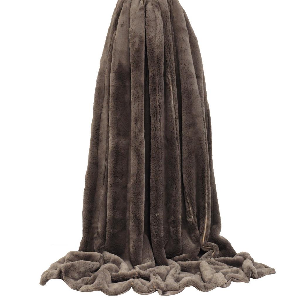 Riva Home Empress Faux Fur Throw