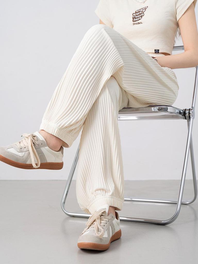 Women's Summer Ice Silk Pleated Wide-Leg Joggers: Slimming, Versatile & Loose-Fit Nine-Point Pants