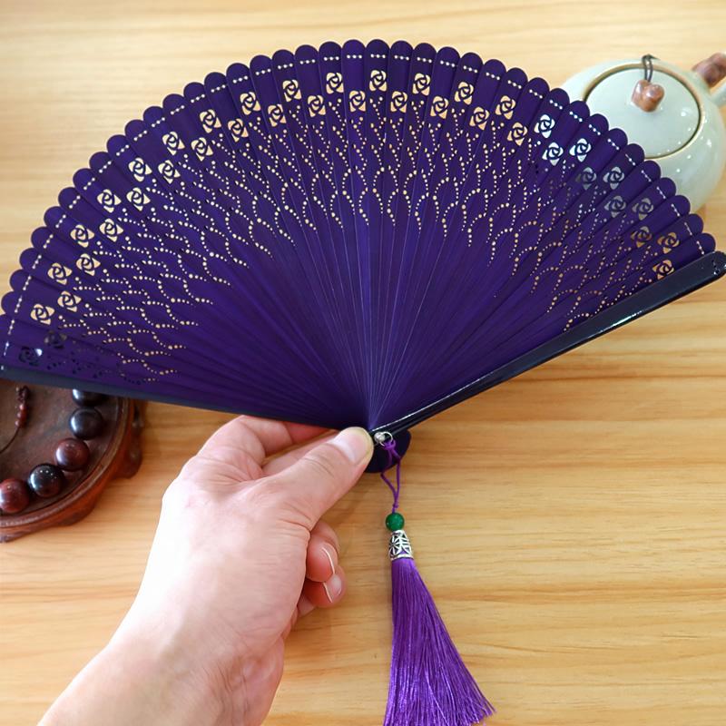 18,5 см Китайский складной веер Бамбуковый полый ручной веер для танцев Подарок на вечеринку Женский фотоаксессуар Инструмент Искусство и ремесла