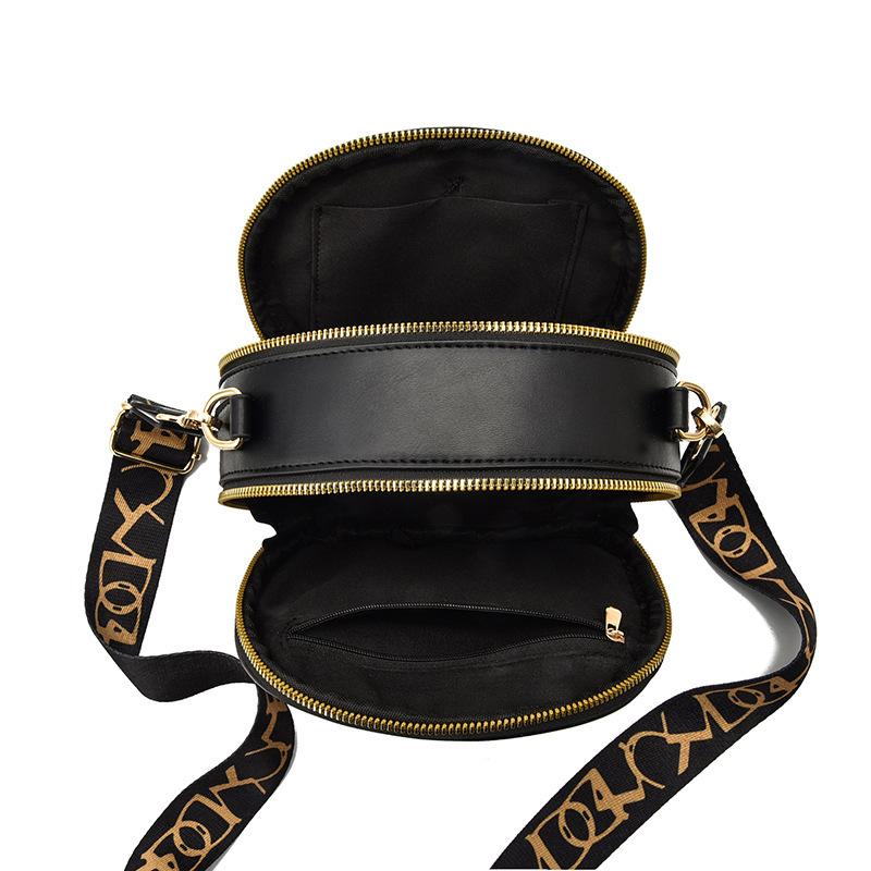 New Style Small Bag Women's Foreign Style Shoulder Bag Fashion Wide Shoulder Strap Diamond Checker Crossbody Small Round Bag CLE