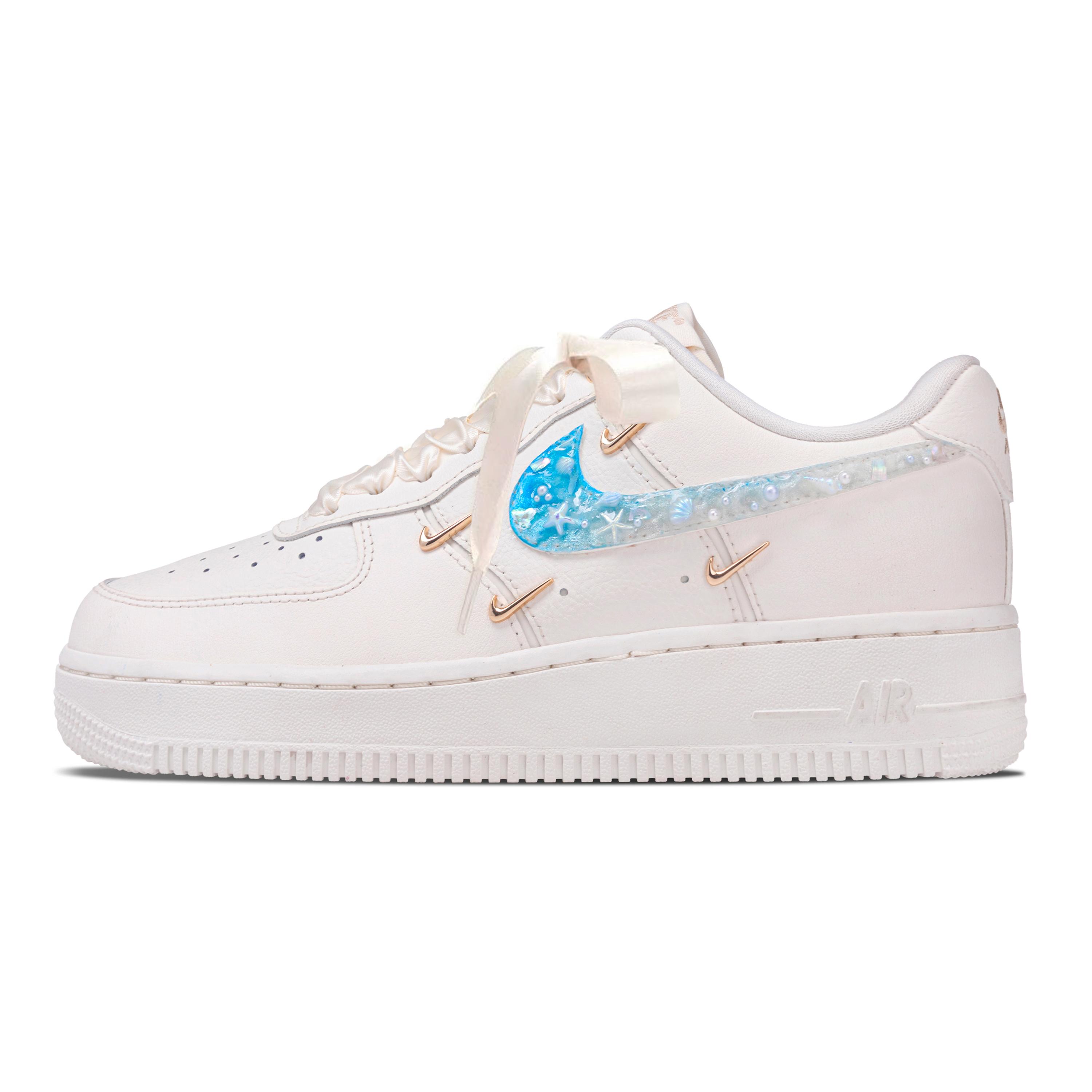 

Nike Maris Sal Ice Blue Leather Cushioning Slip Resistant Low top Skateboard Shoes Women s Blue White FV3654-111(team1333-) 36.5