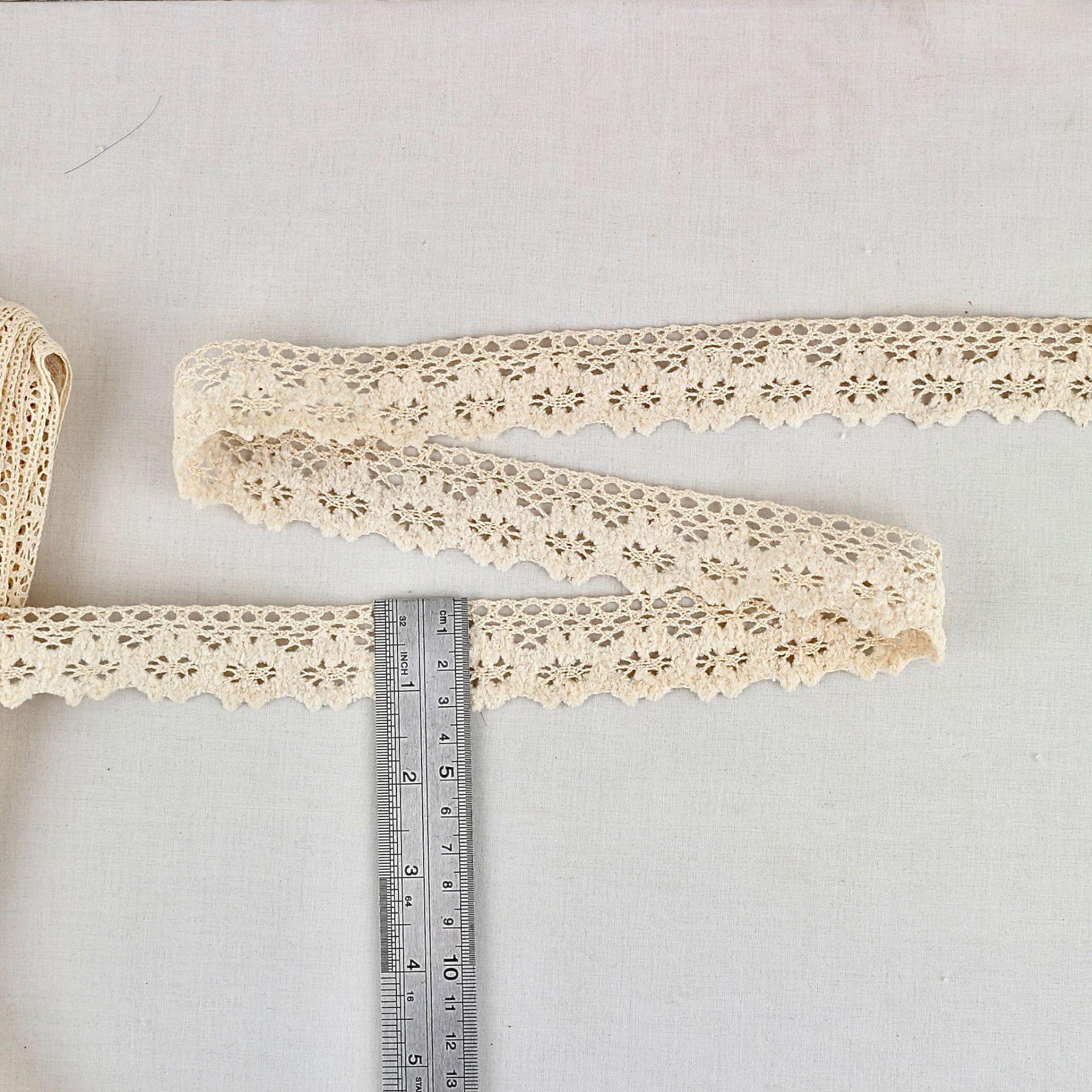 

Fleece Unilateral Serrated Lace Cotton Embroidery Lace, Cotton Thread Lace Water Soluble Embroidery Lace S07 hair