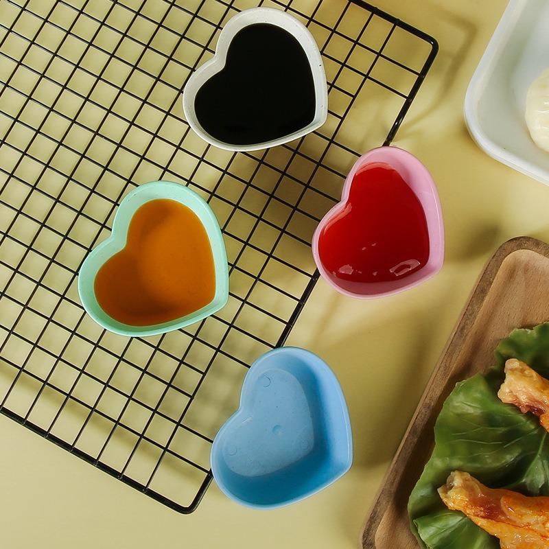 Household Love Fruit Plate - Wheat Straw Hot Pot Seasoning Heart-shaped Cute Plate for Seasoning Dish, Side Dish