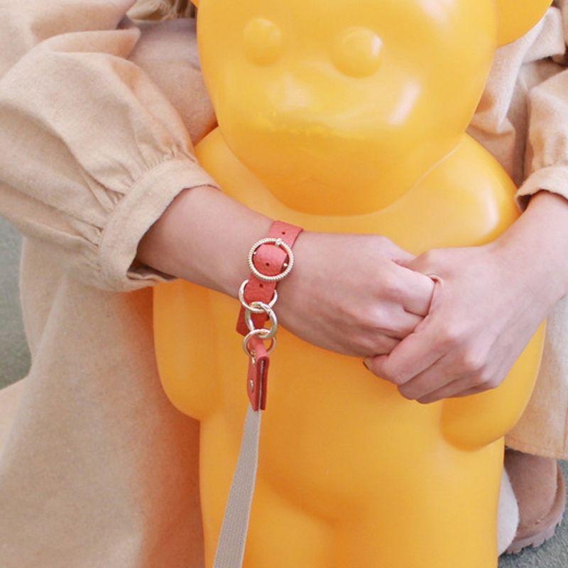 MAISON DE MIU Freisprecheinrichtung Earth Komplettset (Leine/Leine/Handschlaufe) Koralle