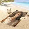 Asciugamano da Spiaggia con Stampa di Lana Del Rey, Asciugamano Grande Morbido ad Asciugatura Rapida per Spiaggia Campeggio Nuoto