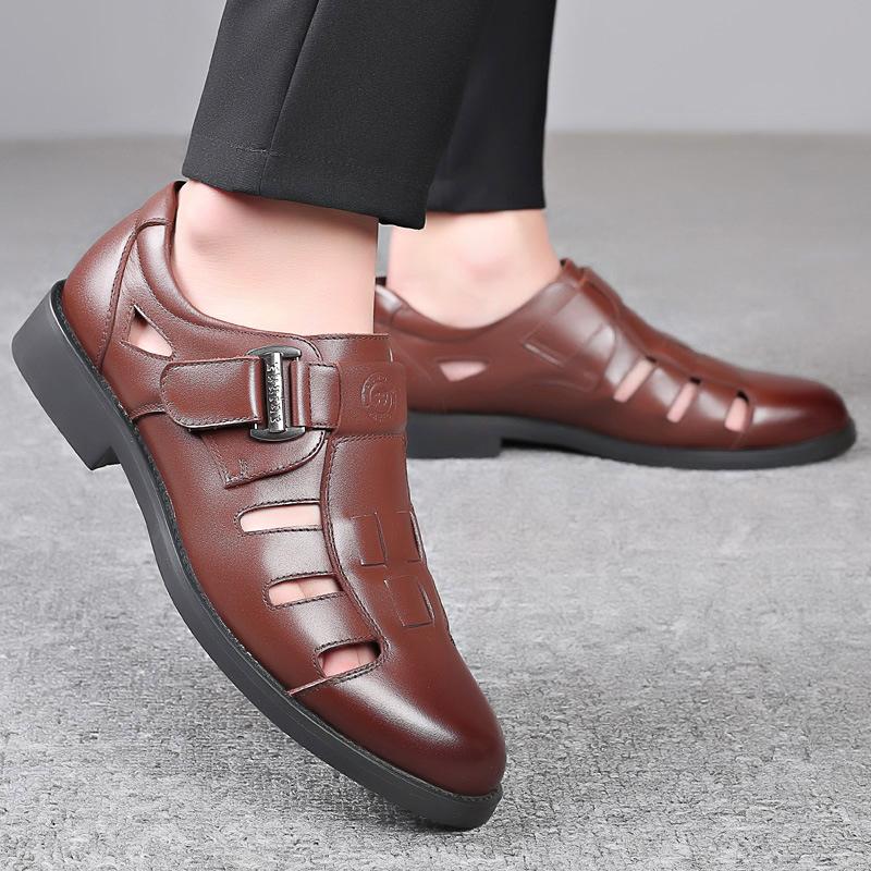Summer new men's sandals hollow breathable casual men's shoes
