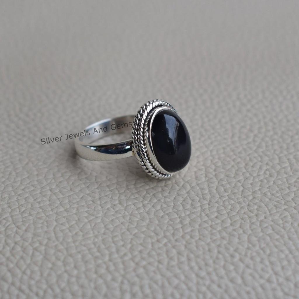 Handmade Oval Black Onyx Ring: Twisted Wire Sterling Silver Ring