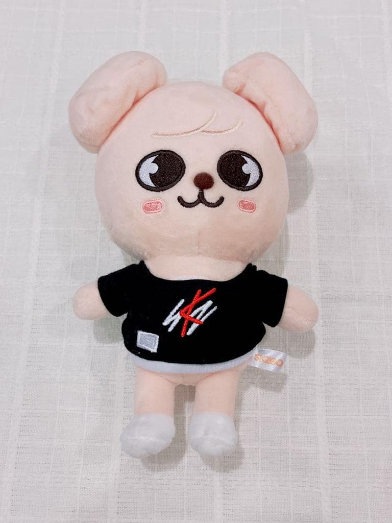 [USED] First generation SKZOO plush toy Seungmin