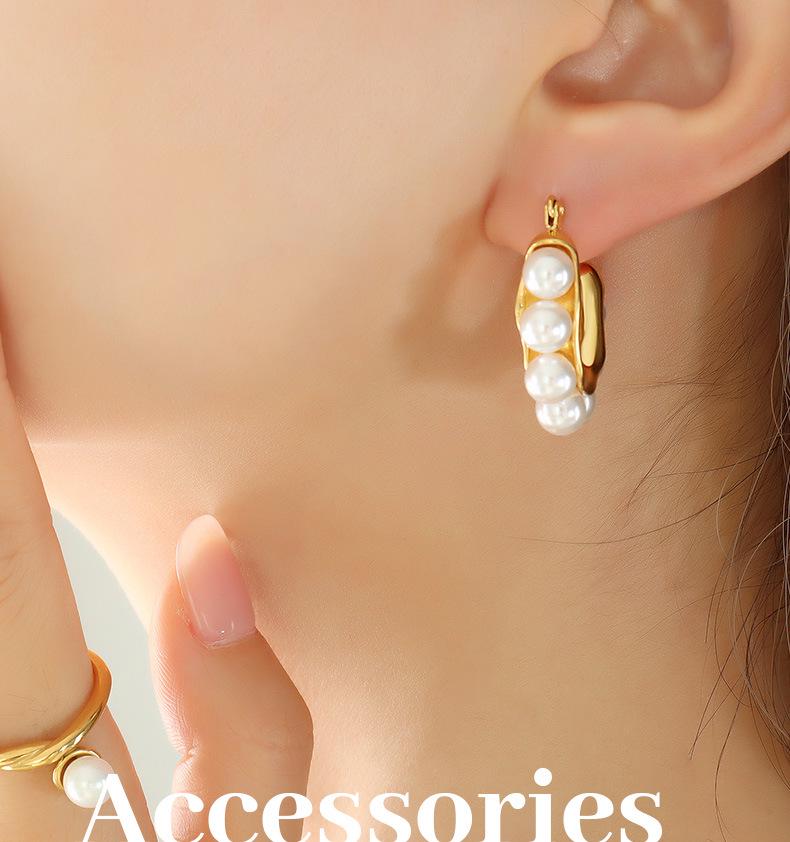 Elegant U-Shaped Ear Cuffs: Versatile Titanium Steel Earrings with Gold Plating and Faux Pearls