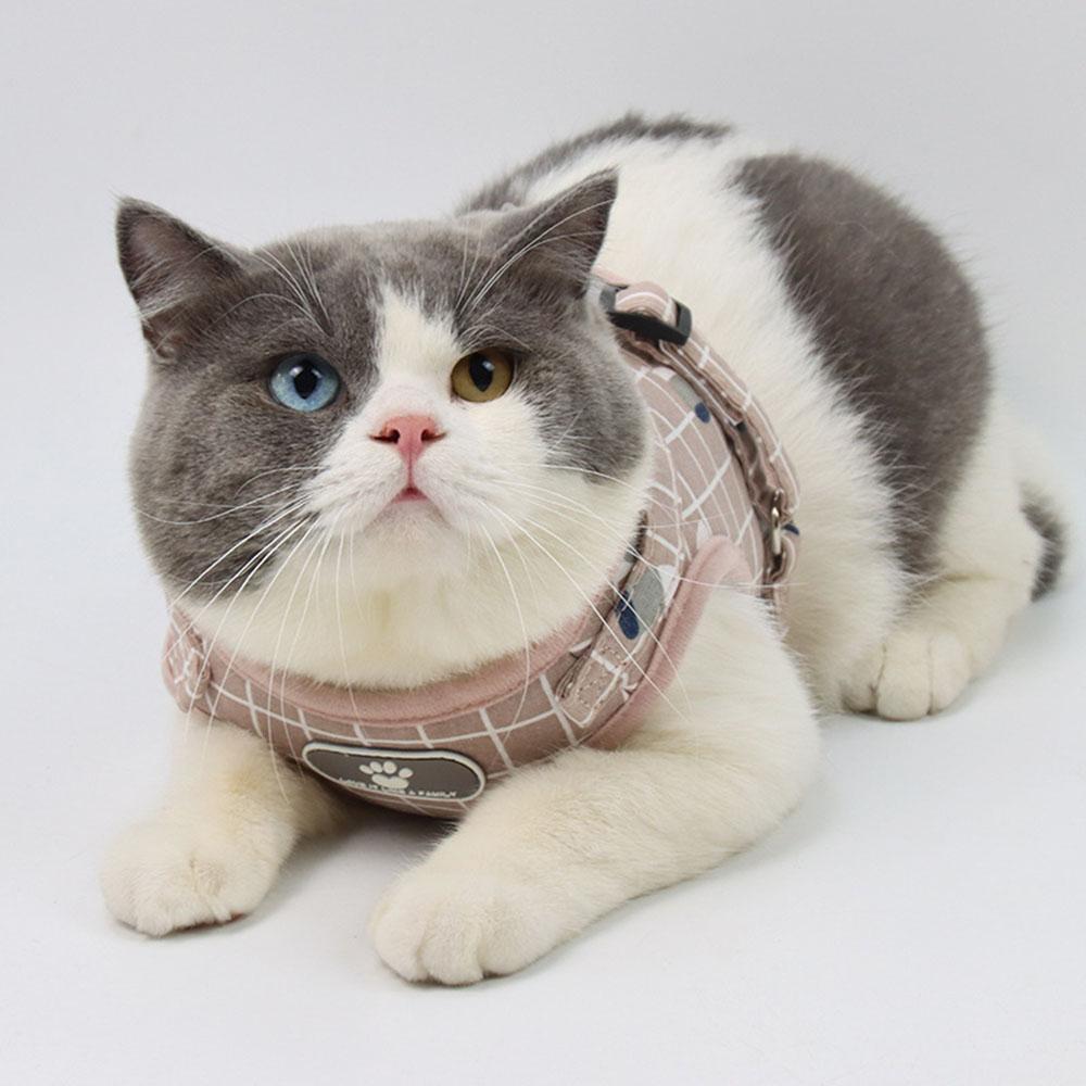 Cat Vest Harness Small Dog Harness for Walking Pet Puppy Mesh Harness with Reflective Strap Step In Adjustable Harness for Cats