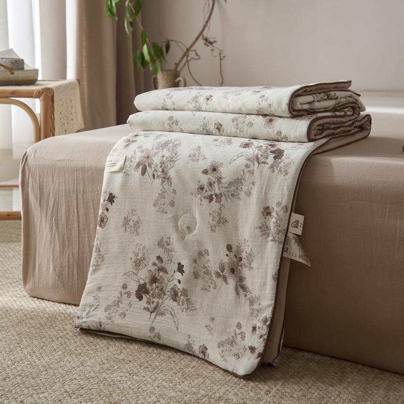 2026 Spring/Summer French Chic Cotton Linen Cooling Quilt for Dorms and Homes