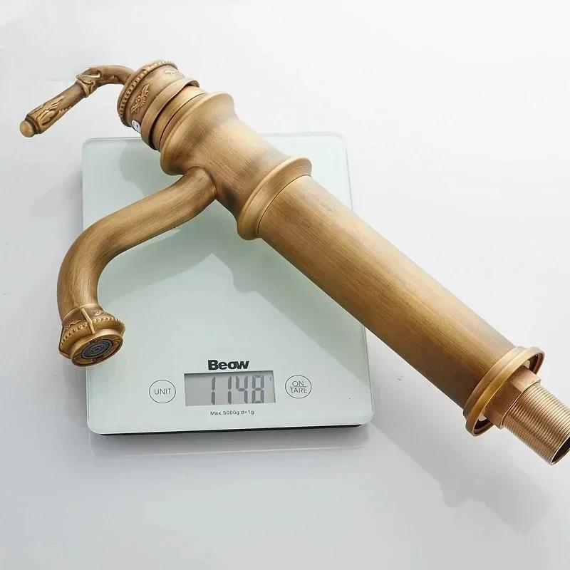 Basin Faucets Antique Brass Faucet Bathroom Single Handle Vintage Deck Mount Torneiras Hot Cold Bath Mixer Water Tap