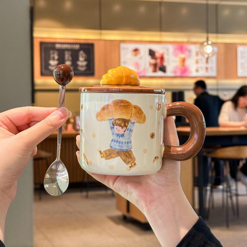 

Cute milk fufu cake girl mug retro ceramic cup with lid girl birthday gift girlfriend souvenir 301-400ml