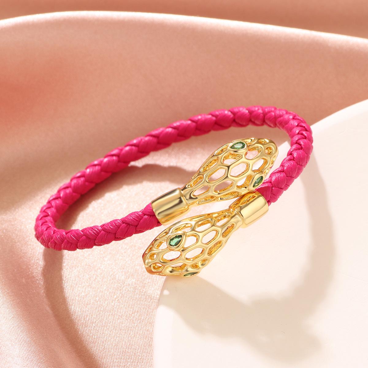 Изысканный ретро открытый браслет с головой змеи: Модный плетеный браслет розовый