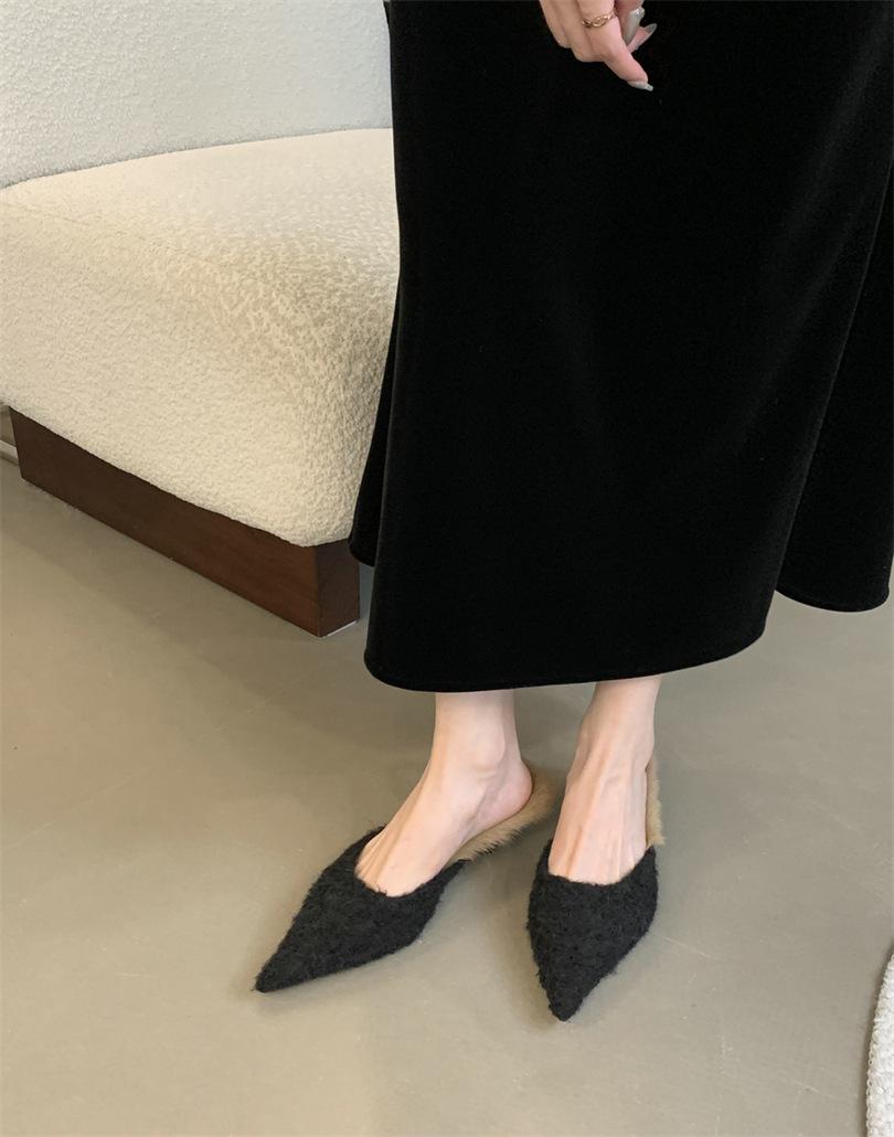 

Пушистые тапочки с острым носком женские осенне-зимние 2025 новая мода фея стиль тонкий каблук высокий каблук сумка голова 39 чёрный