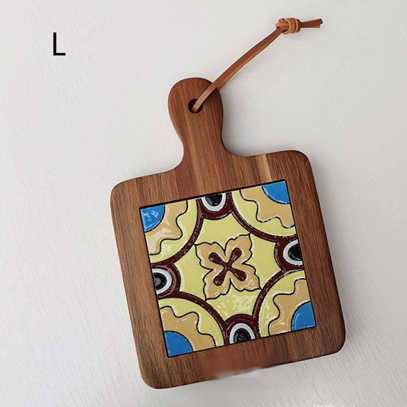 1 PCS Vintage Wooden Thickened Coasters Heat-insulating and Anti-scald Protection Table Cup Pad Flower Kitchen Dishes