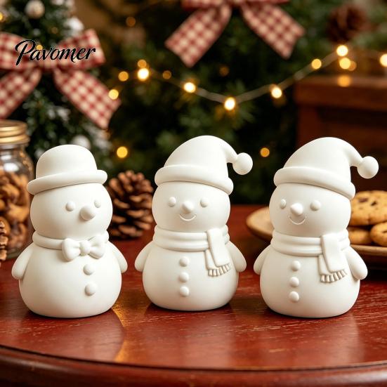 Decoratieve Sneeuwpop voor Kerstmis 3D Geprinte Figuur, Klein Tafelblad Beeldje met Boom Hangende Hangers Sjaal/Stropdas, Feestelijk Ornament Bureau,
