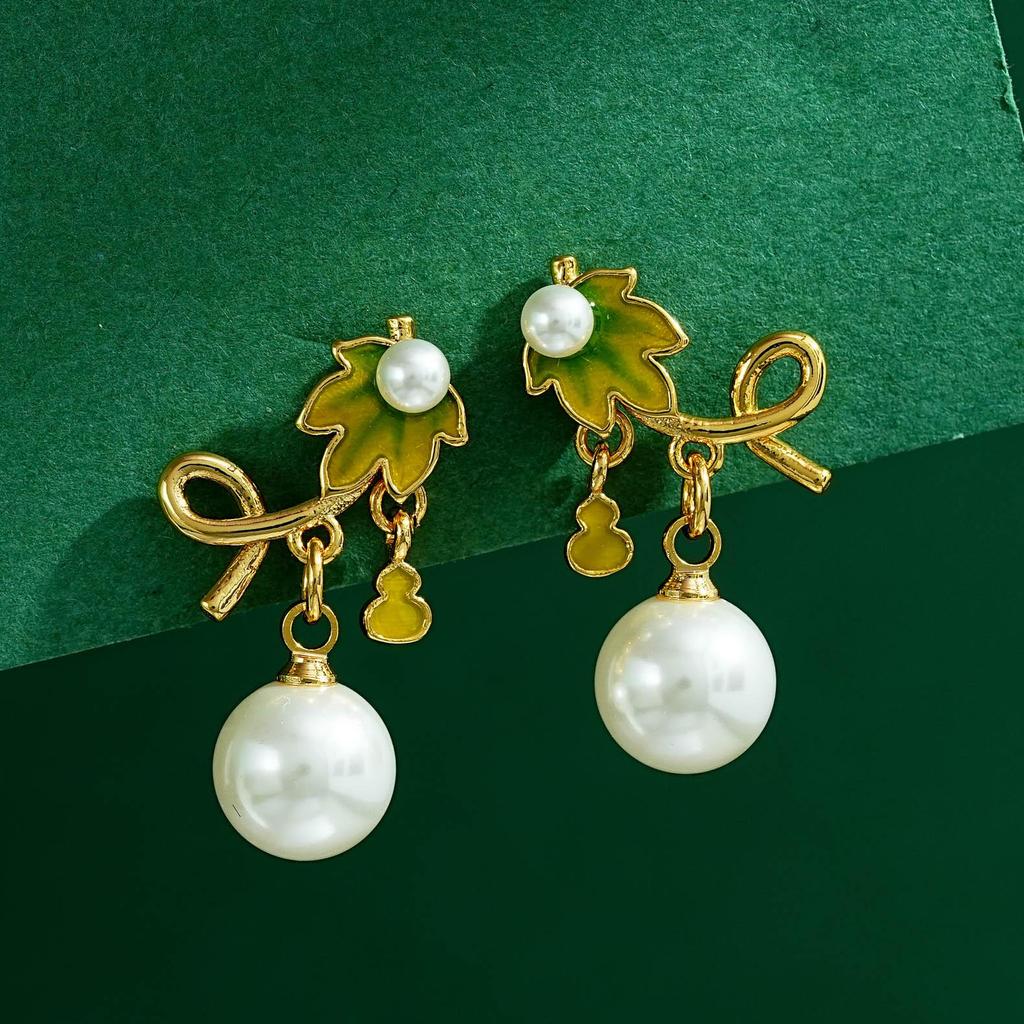Exquisite Enamel Glazed Green Leaf & Gourd Pearl Earrings - Chinese Style Gift Ornament