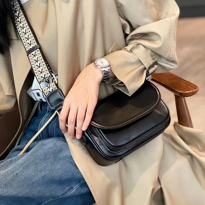 Retro leather women's bag crossbody bag new fashion all-in-one senior sense of foreign style head layer cowhide shoulder bag