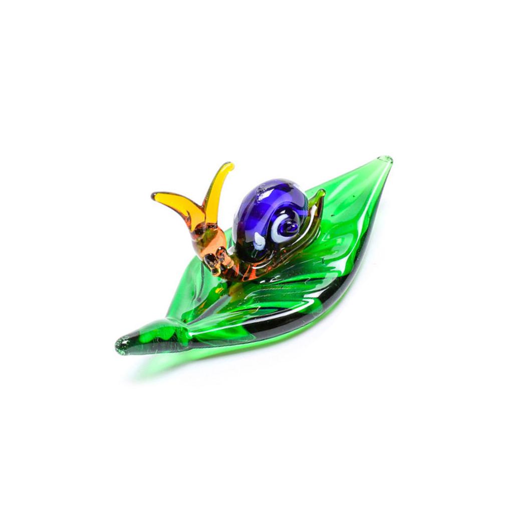 Glass Green Leaf Ladybugs Ants Snails Worm Butterfly Figurines Collectible Art Glass Animal Miniature Figurine Ornament