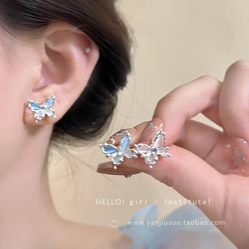 2025 Trendy Korean Micro-Inlaid Zircon Bow Earrings with S925 Silver Needle and Pearl for Women