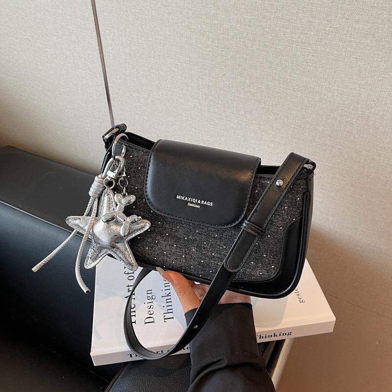 Small bag women's summer new fashion versatile messenger bag shoulder underarm small square bag