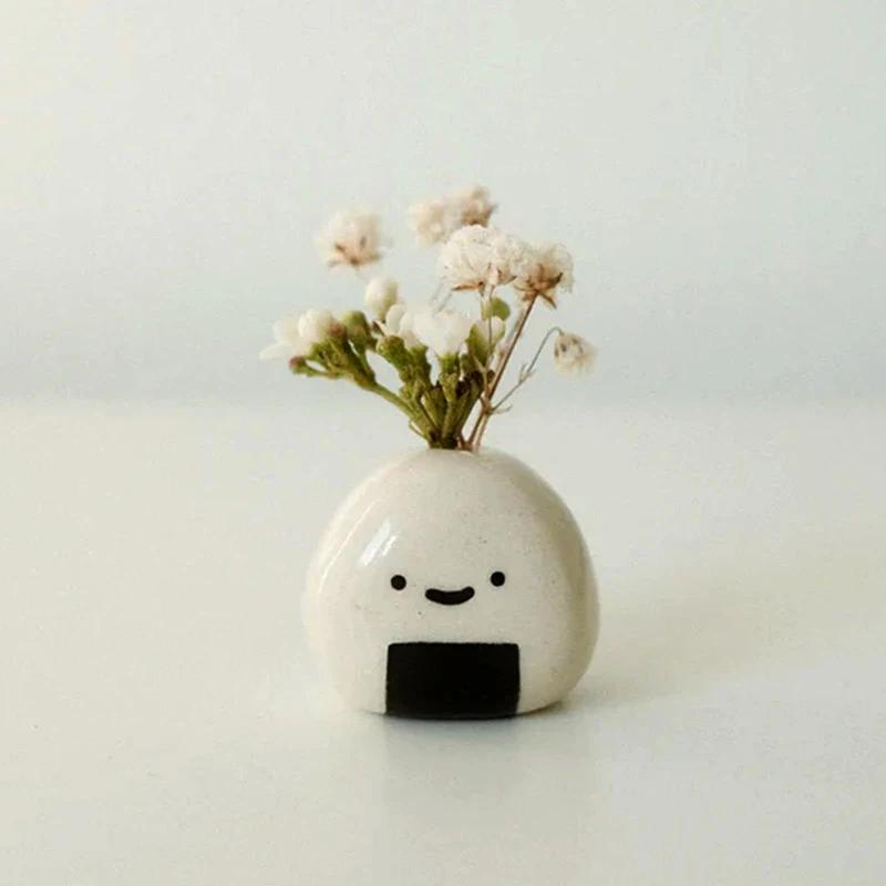 1/3/5PCS Mini Bud Vase Handmade Ceramic Rice Ball Vases Dry Flower Vase Japanese Onigiri Miniature Vases Adorable Japanese Craft