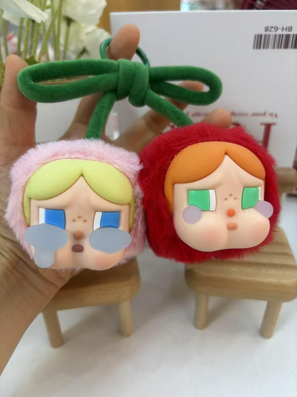 

Большой и Маленький Магнитный Кулон-Брелок Вишня - Прозрачная Виниловая Блистерная Упаковка 15 cm