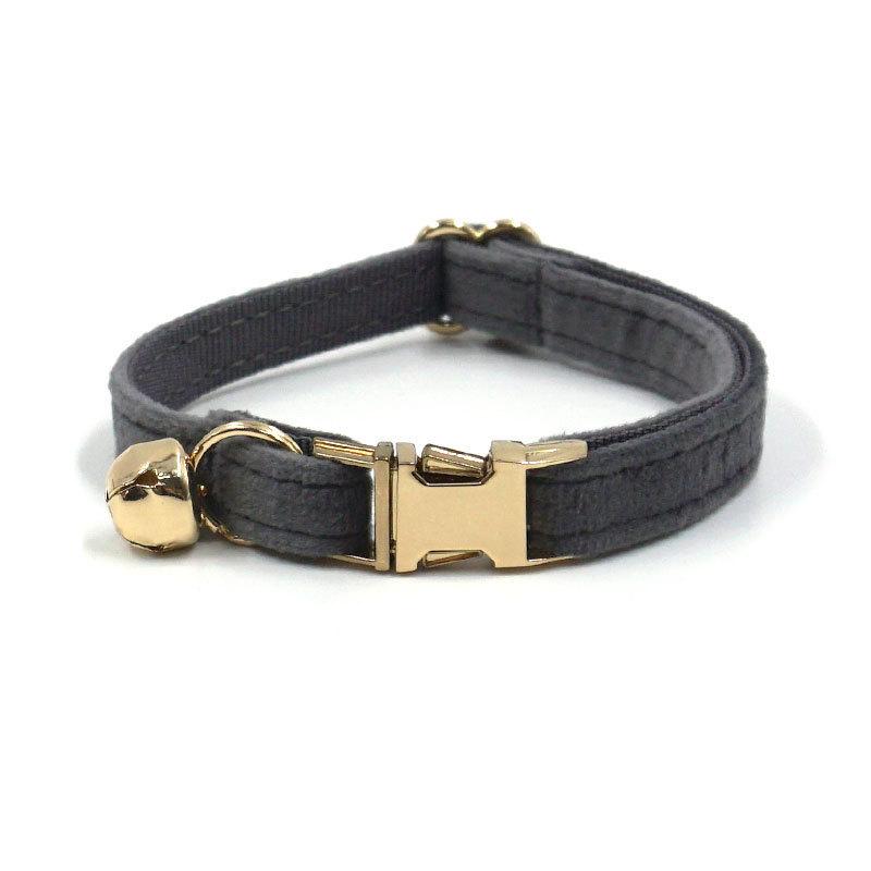 Cat Collar With Solid Color And Bell Decoration For Indoor And Outdoor Use