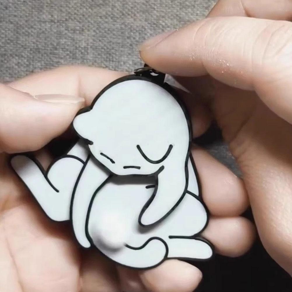 Creative Pull Play Egg Cat Keychain Pendant Cute and Funny Rotatable Acrylic Bag Pendant for Women Keyring Purse Car Accessories