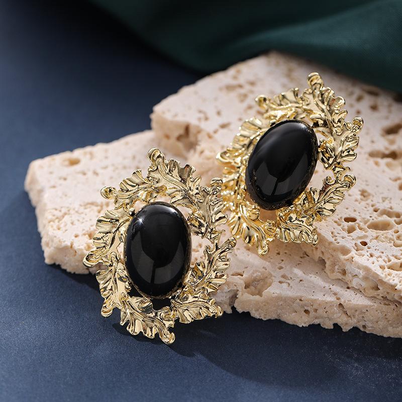 

Exaggerated Irregular Metal Spike Earrings For Women Unique Trendy Small Stud Earrings
