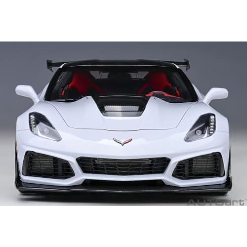 AUTOart 1/18 scale Chevrolet Corvette (C7) ZR1 Gray Metallic Finished Product