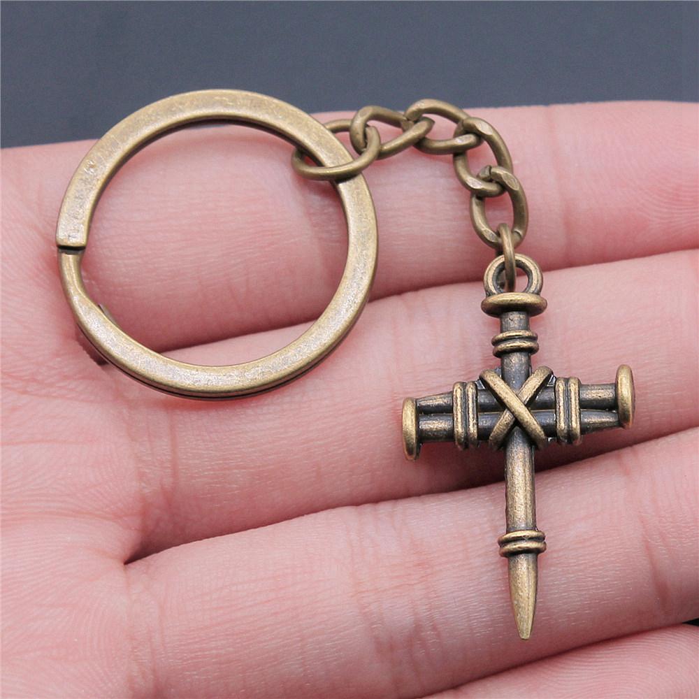 Cross Religious Amulet Keychain for Family Trendy Cute Fathers Day Gift Streetwear Key Organizer