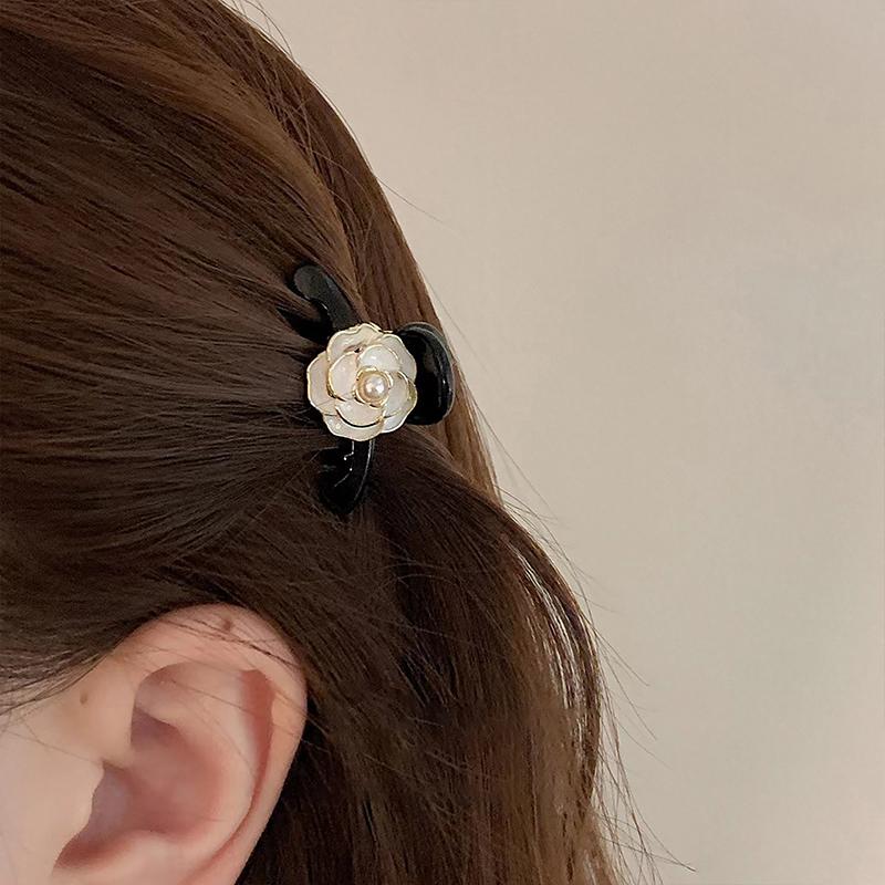 Lovely Flower Vintage Small Hair Claws For Women Girls Retro Dripping Oil Camellia Hairpin Hair Accessories Headwear Ornament