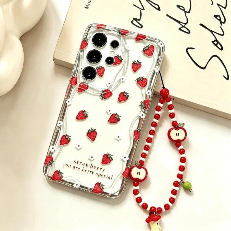 Strawberry With Apple Chain Case For Motorola EDGE 50 FUSION Ultra G05 G22 G84 G34 E22 G14 G35 G52 G54 G75 G60 G30 G15 G53 G24