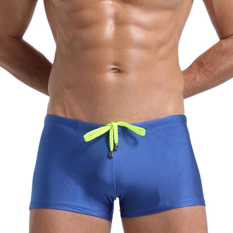 Herren Frühling Sommer Mode Gestreiftes Design Atmungsaktiv Schnelltrocknend Schwimmende Flachboden Unterhosen