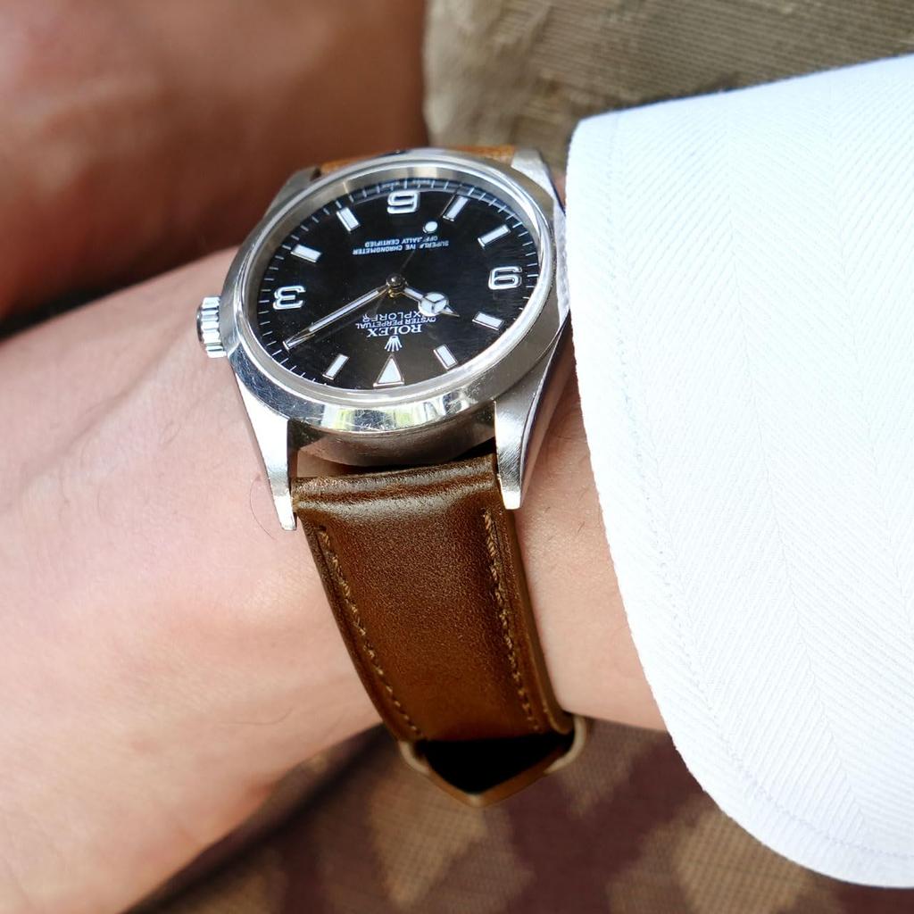 Replacement Rubber Watch Band with Waterproof Made In Japan with for CRETEIL Gold Backing, Cordovan, CASSIS, 18mm, Brown.