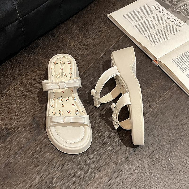 

Fashion outerwear versatile comfortable bow slippers women s spring and summer new skirt cool slippers 39