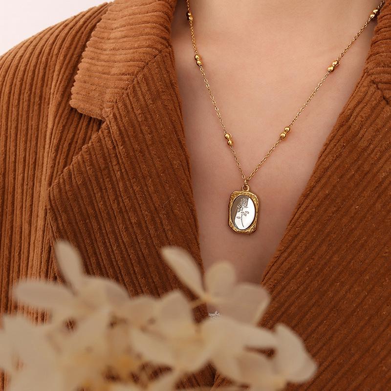 French Retro Rose Flower Necklace with Geometric Bead Chain, 18K Gold-Plated Titanium Steel