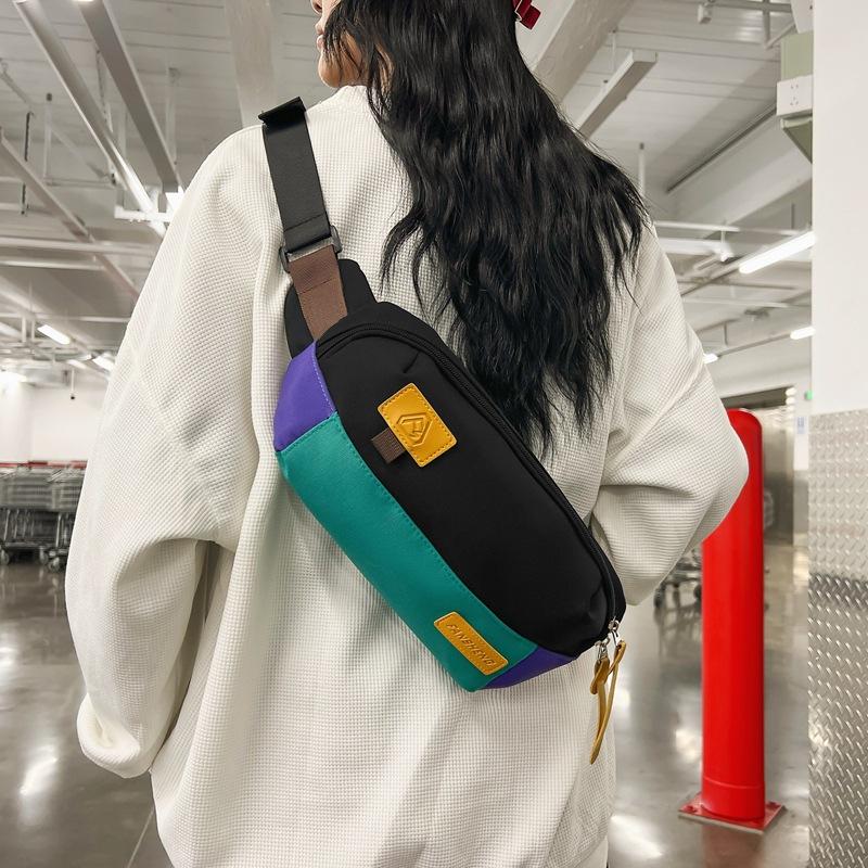 Kontrastowa kolorowa torba podróżna dla par. Torba na talię. Mała kwadratowa torba na ramię