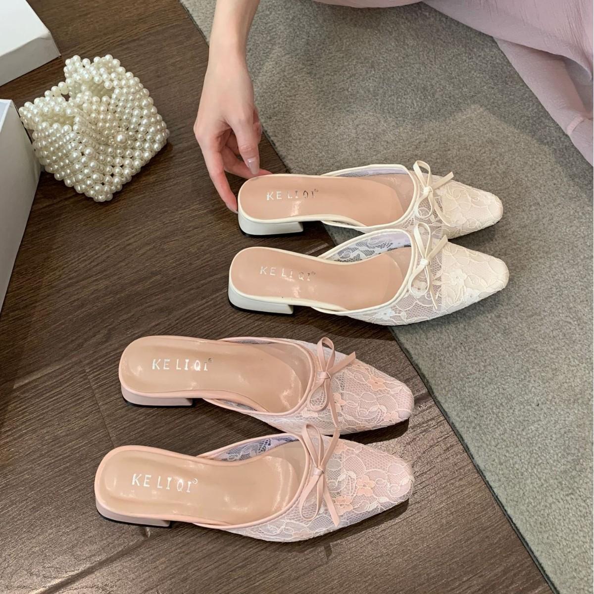 

Summer 2025 new round head lace bow thick middle heel hollow versatile elegant niche half-drag women s sandals 39 розовый