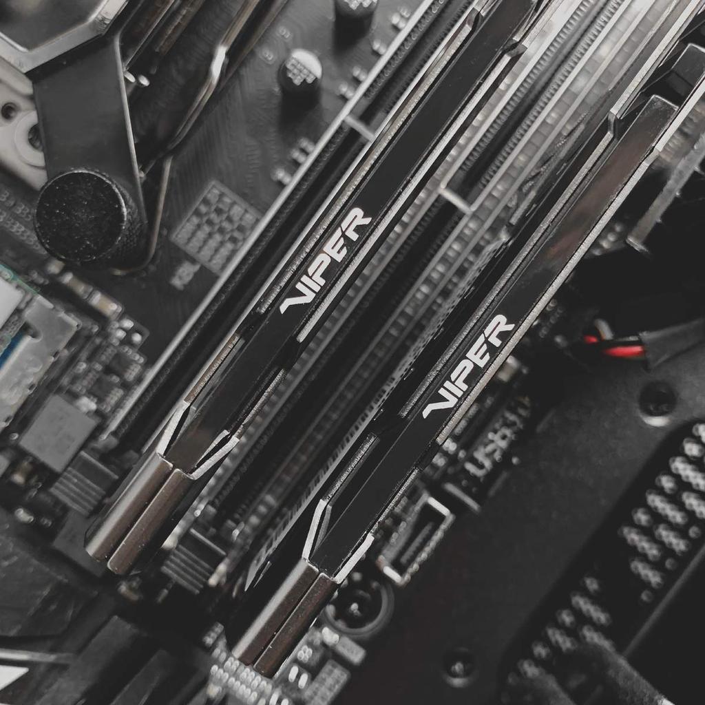 Patriot Viper Steel DDR4 3600MHz PC4-28800 32GB (2 x 16GB) Aluminum Heatsink Desktop Memory PVS432G360C8K