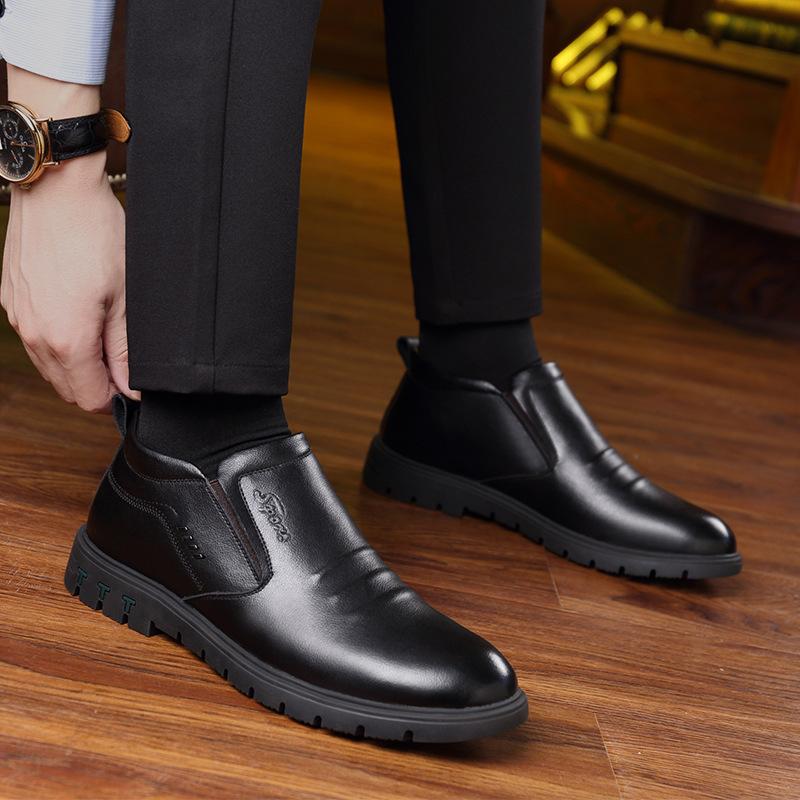 Winter men's dad cotton shoes leather fleece warm casual leather shoes soft leather foot cover thickened fleece men's cotton shoes