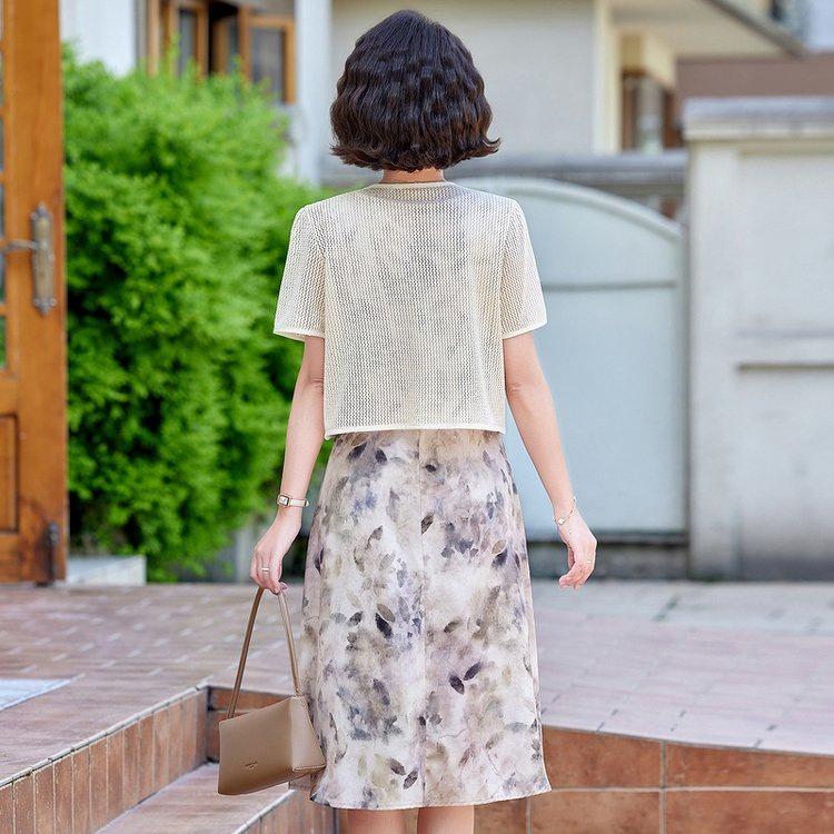 2026 Summer Short-sleeved Dress for Middle-aged Women - Waist-cinching Skirt