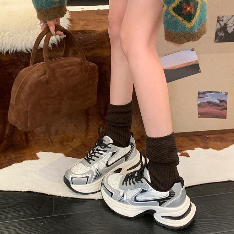 Height-increasing retro student lightweight platform sneakers women's 2025 new autumn and winter models versatile little dad shoes