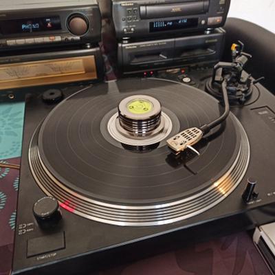 Universal 50Hz LP Vinyl Record Player Disc Turntable Stabilizer with Level Balance Aluminum Alloy Weight Clamp
