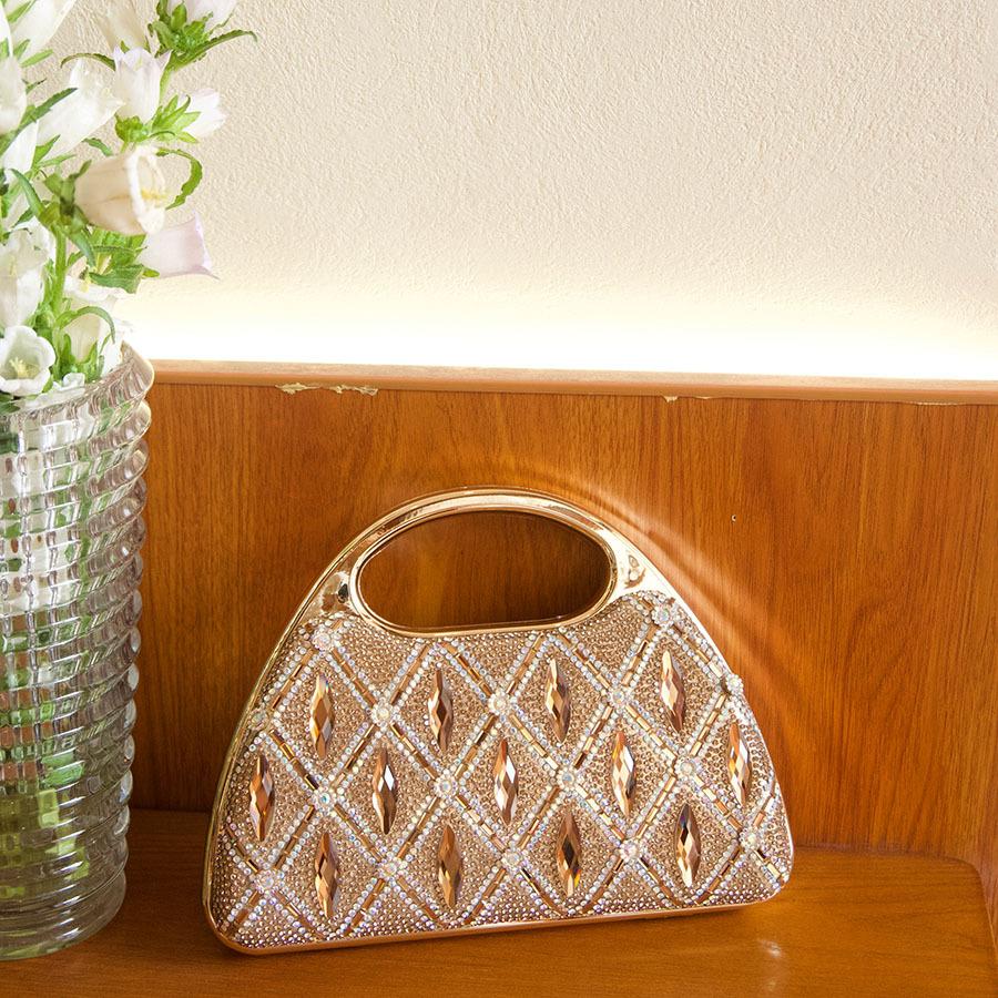 

Light luxury palace dinner hand bag, rhinestone full diamond, diamond-encrusted metal hand chain bag, messenger bag