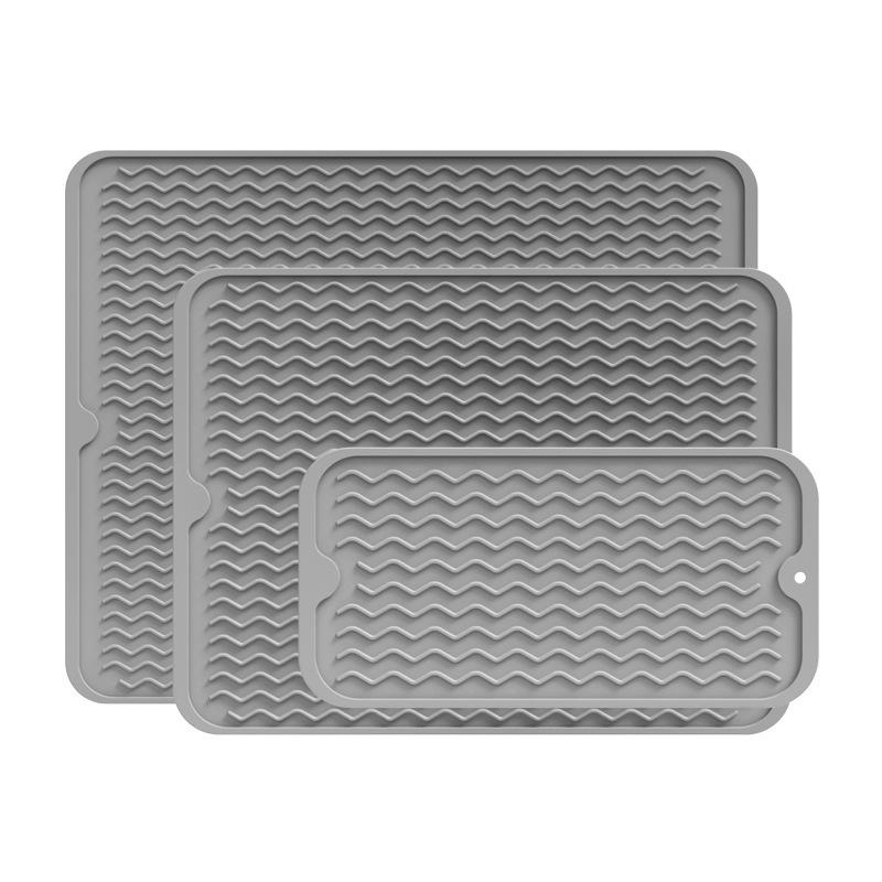 

Silicone Kitchen Mat: Draining, Heat-Resistant, Anti-scalding, and Protective Mat for Stove and Countertops. 12in*6in (30*15cm)