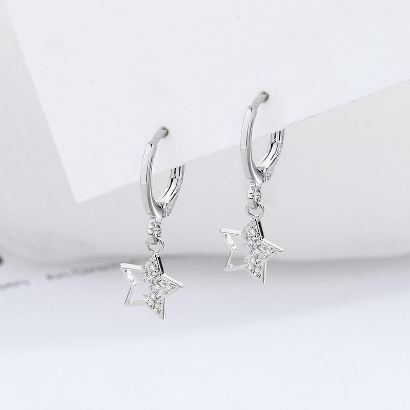 Dongdaemun Star Shining Star Ear Buckle Women'S Fashion Hollow Star Diamond Earrings Cross-Border Foreign Trade
